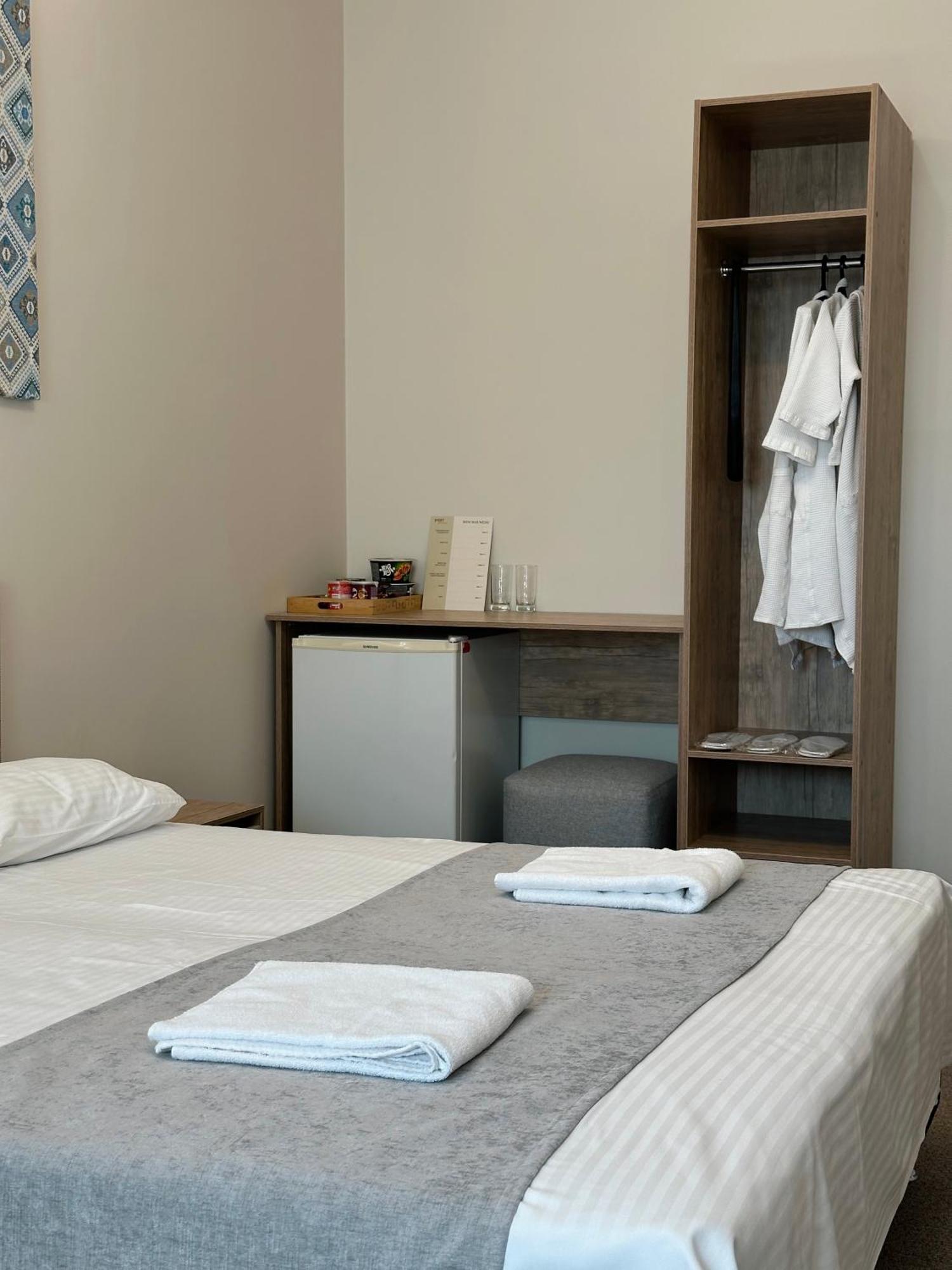 Port Inn Hotel Астана Екстер'єр фото