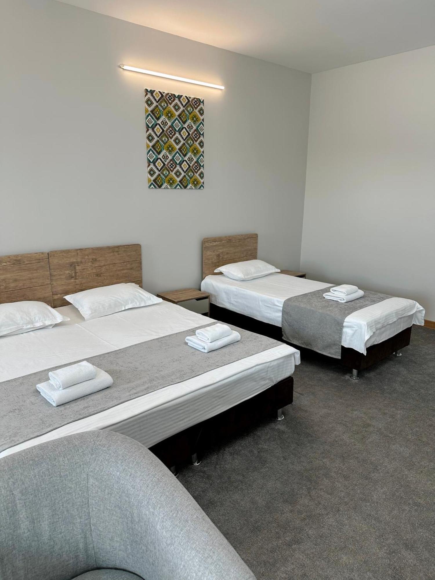 Port Inn Hotel Астана Екстер'єр фото